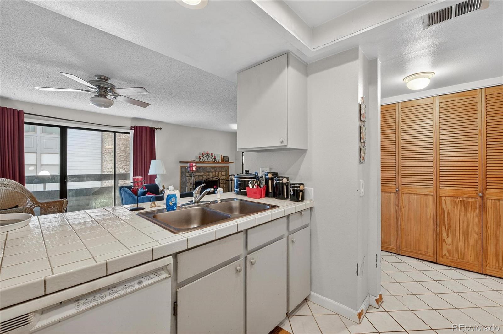 MLS Image #10 for 14086 e stanford circle f07,aurora, Colorado