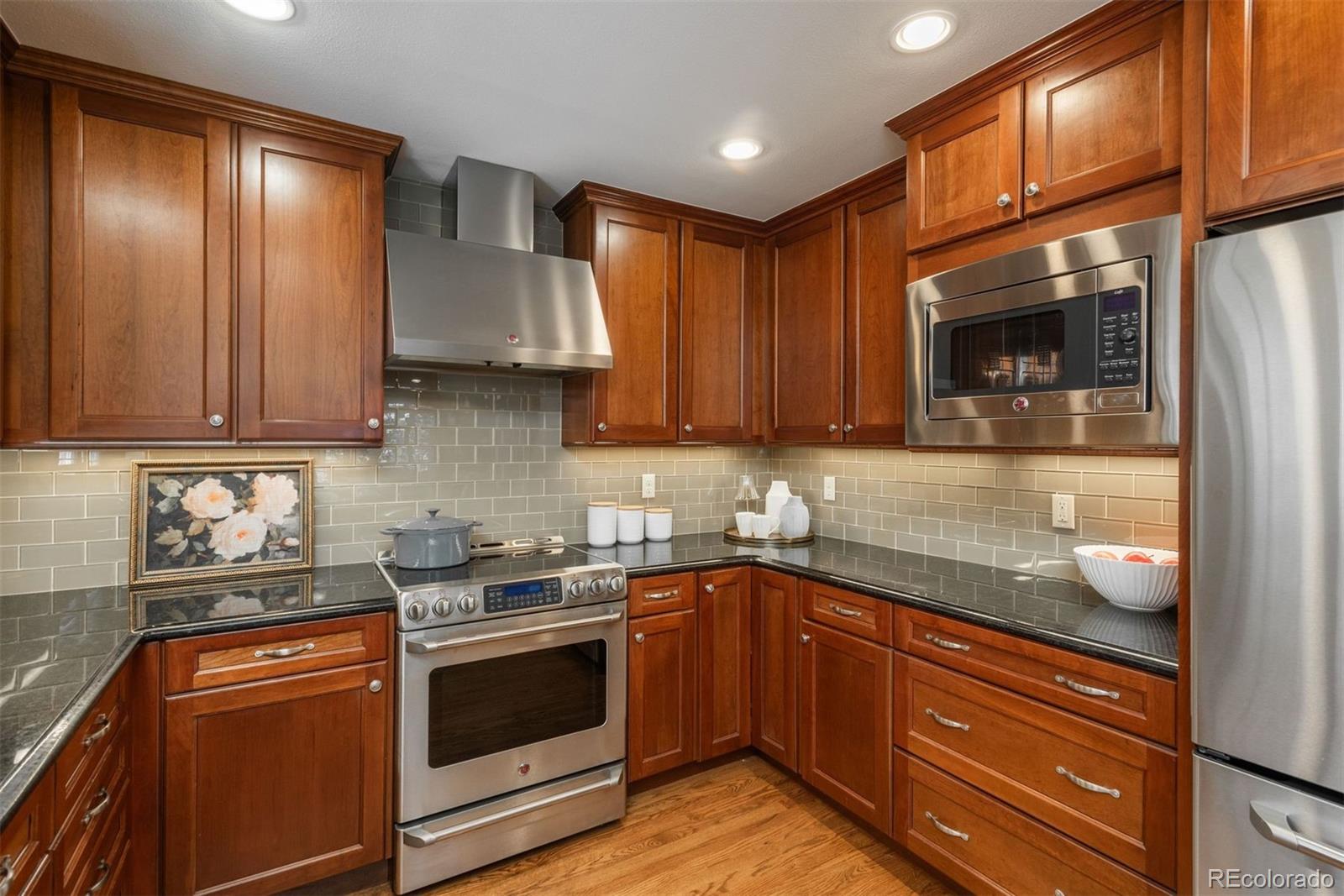 MLS Image #13 for 6731 s kearney court,centennial, Colorado