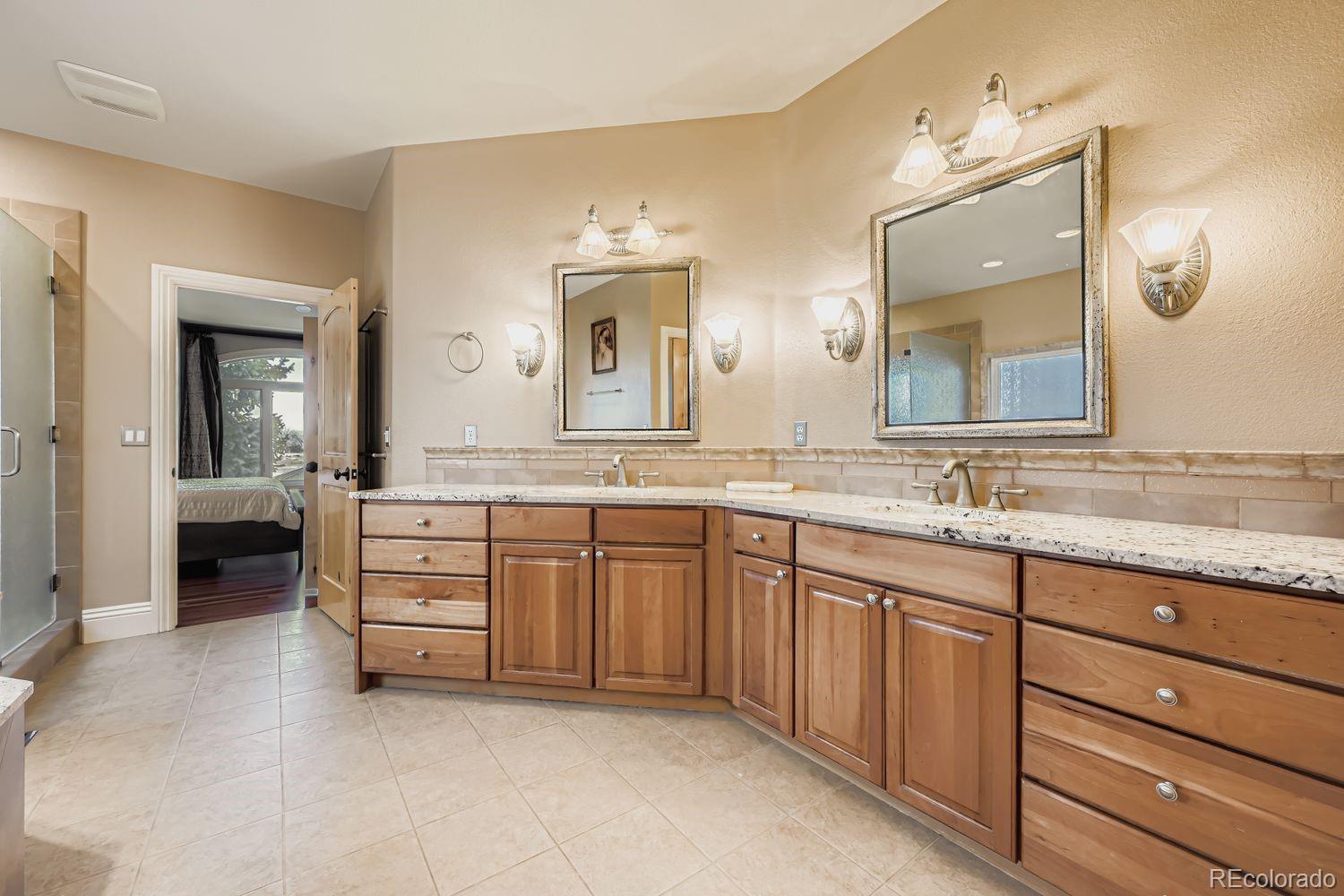 MLS Image #22 for 6033 s eagle street,centennial, Colorado