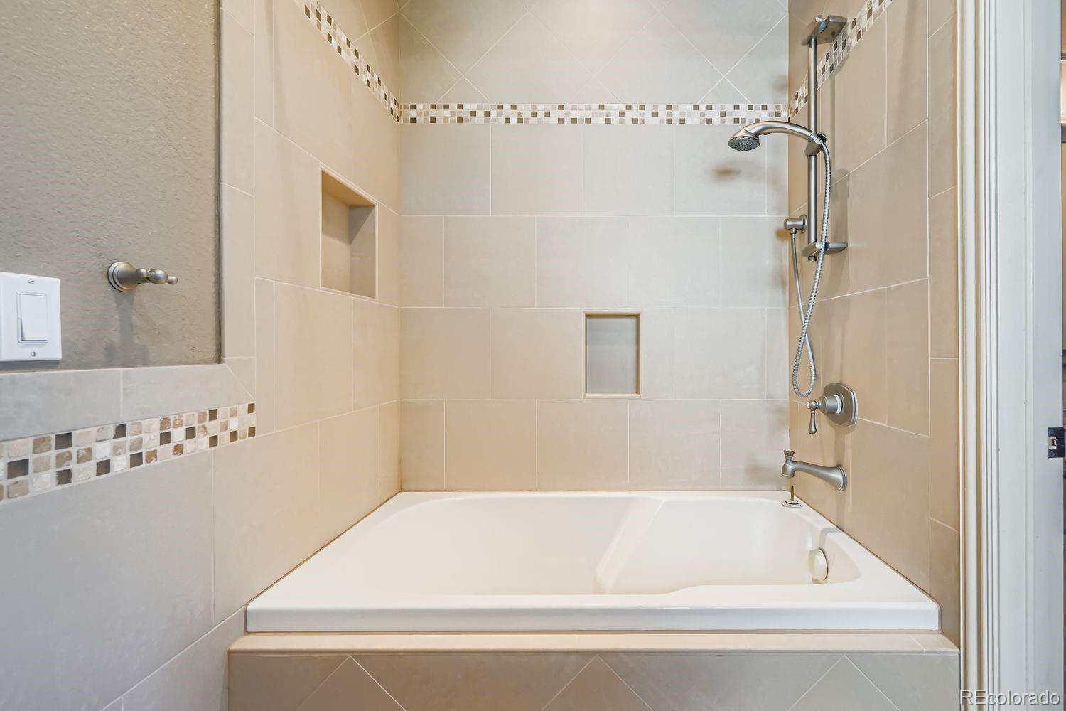 MLS Image #27 for 6033 s eagle street,centennial, Colorado