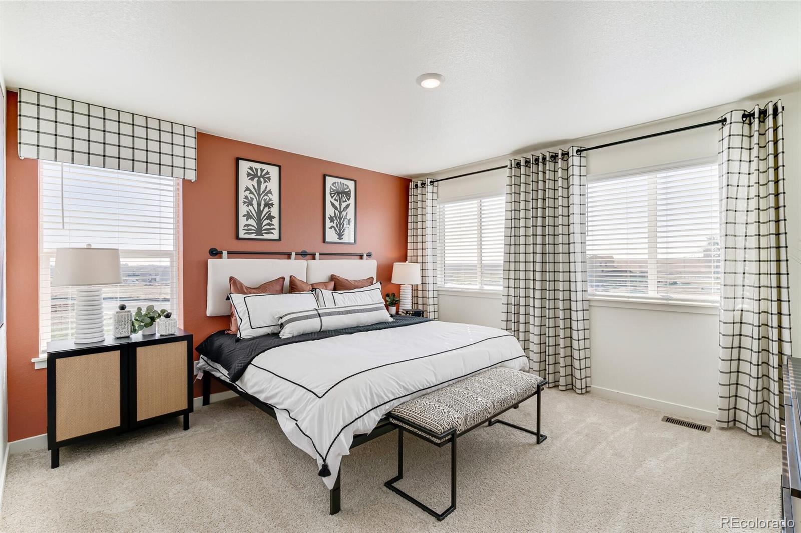 MLS Image #18 for 920  logan peak way,berthoud, Colorado