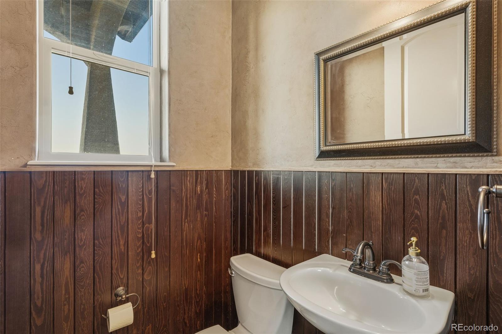 MLS Image #18 for 454 e fredonia drive,pueblo, Colorado
