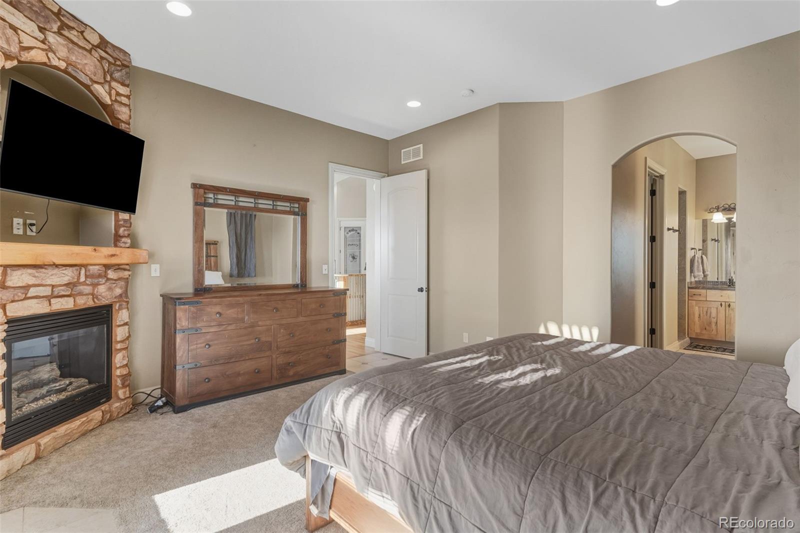MLS Image #23 for 454 e fredonia drive,pueblo, Colorado