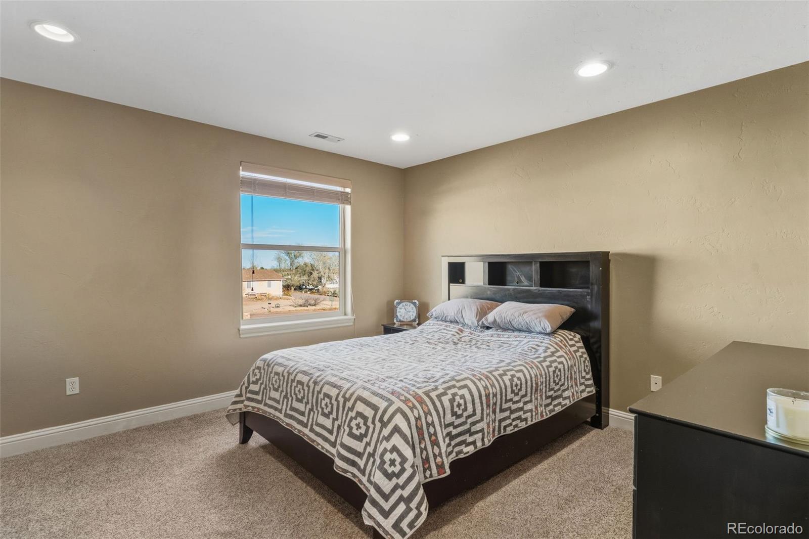 MLS Image #30 for 454 e fredonia drive,pueblo, Colorado
