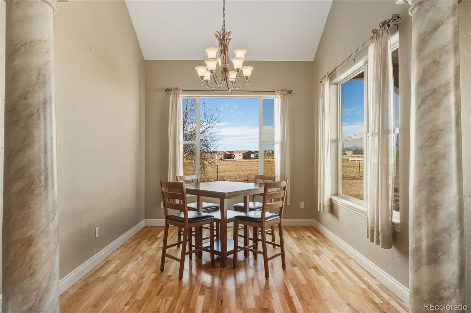 MLS Image #8 for 454 e fredonia drive,pueblo, Colorado