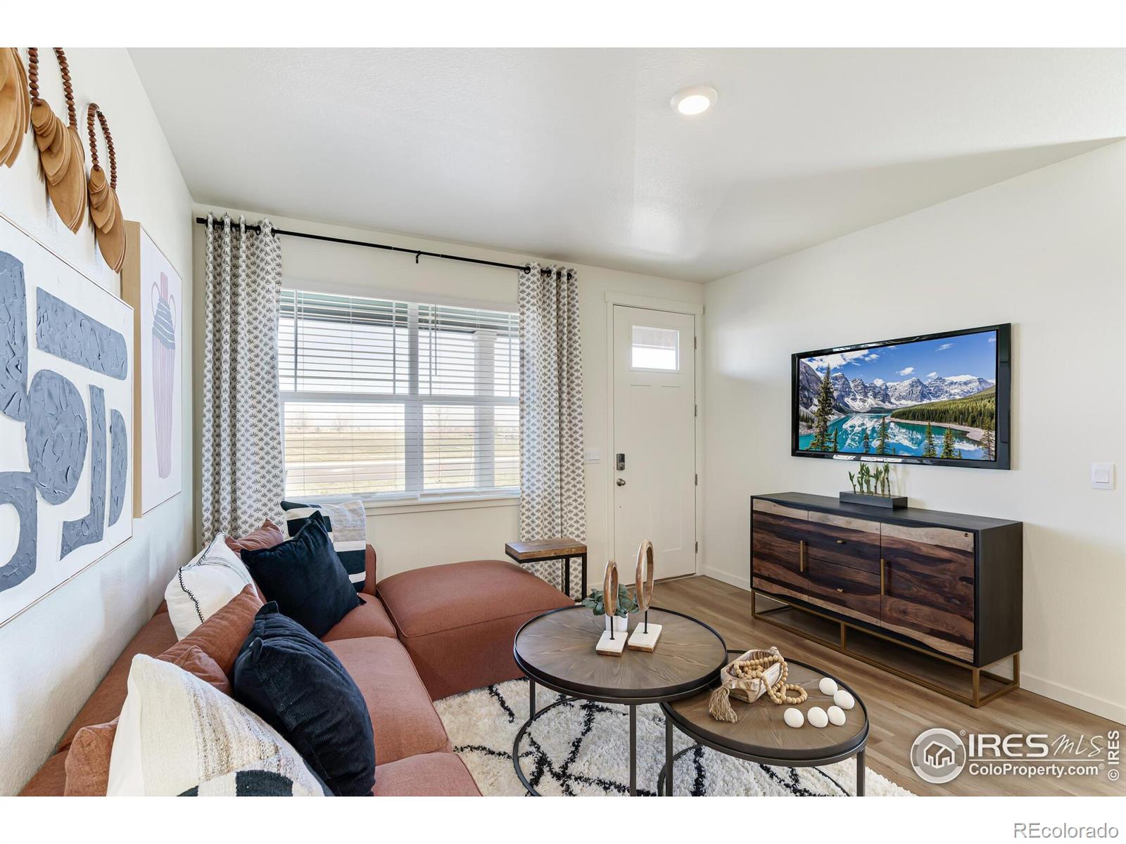MLS Image #1 for 920  logan peak way,berthoud, Colorado