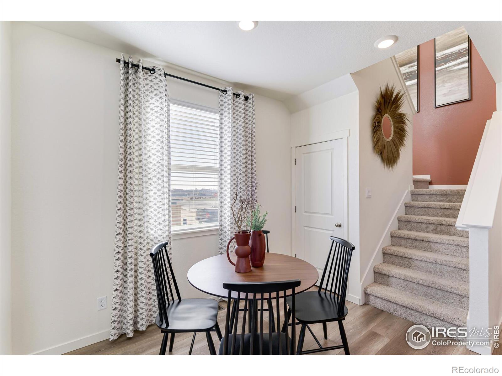 MLS Image #12 for 920  logan peak way,berthoud, Colorado