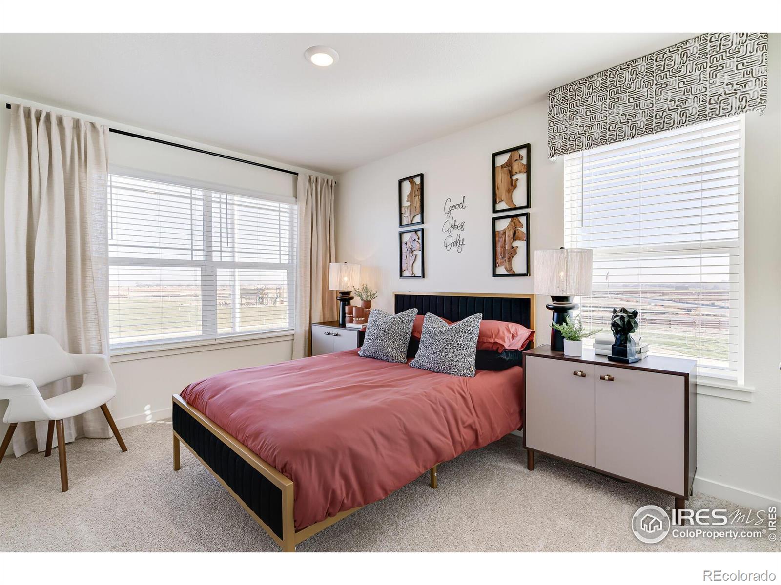 MLS Image #23 for 920  logan peak way,berthoud, Colorado