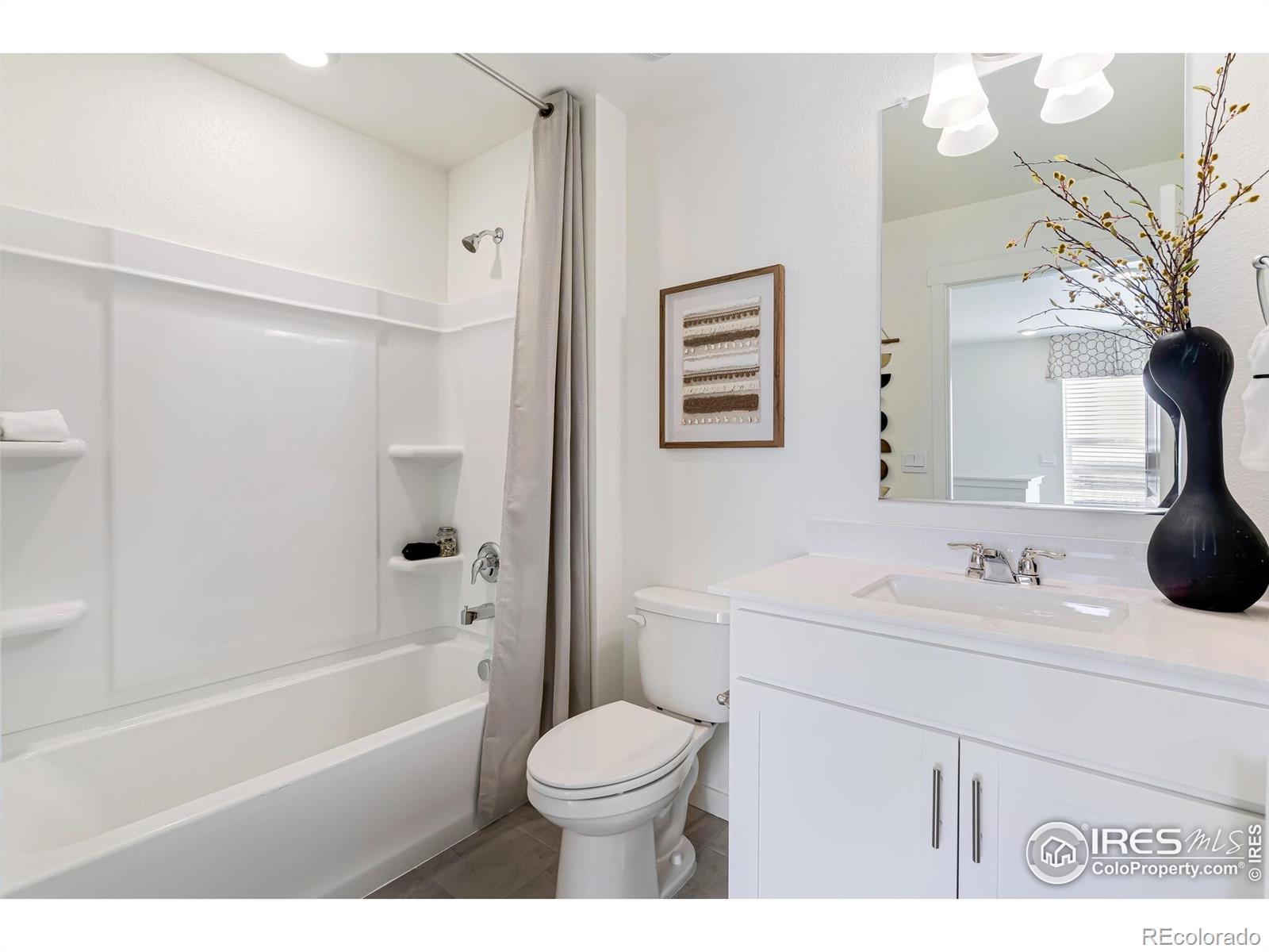 MLS Image #25 for 920  logan peak way,berthoud, Colorado