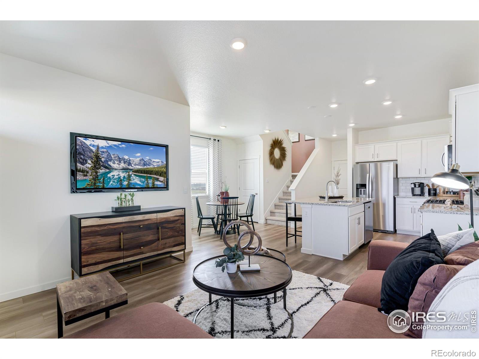MLS Image #3 for 920  logan peak way,berthoud, Colorado