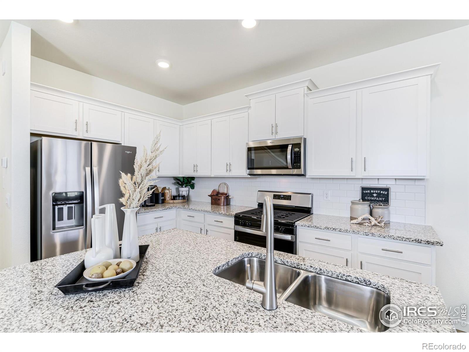MLS Image #8 for 920  logan peak way,berthoud, Colorado