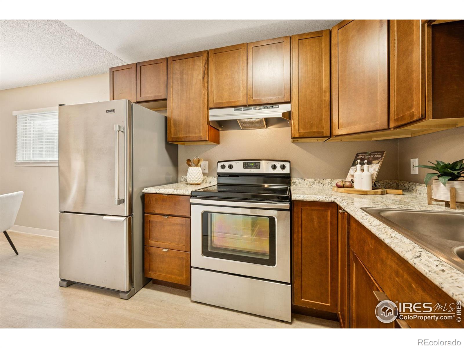 MLS Image #17 for 6800 e tennessee avenue,denver, Colorado