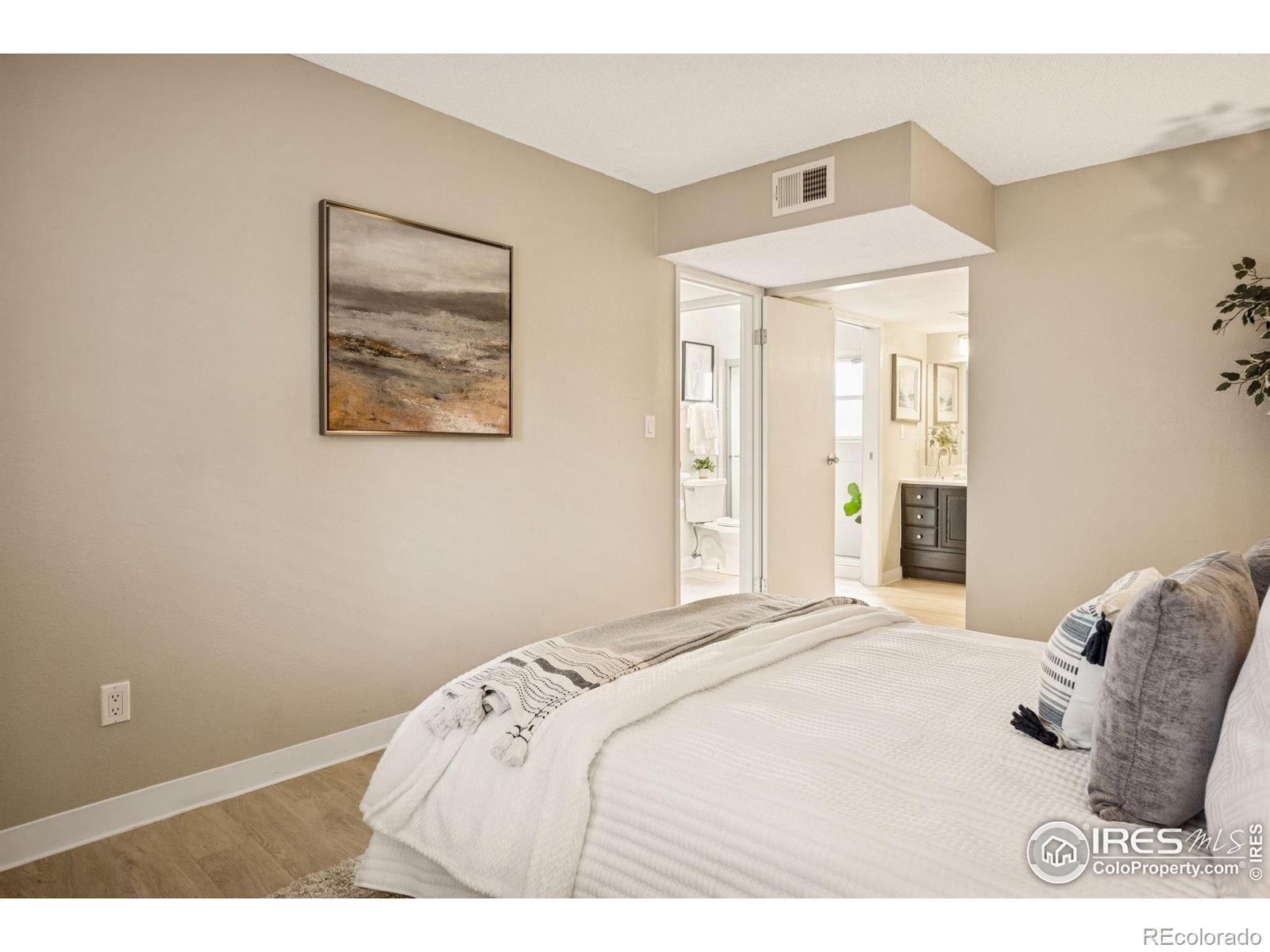 MLS Image #19 for 6800 e tennessee avenue,denver, Colorado
