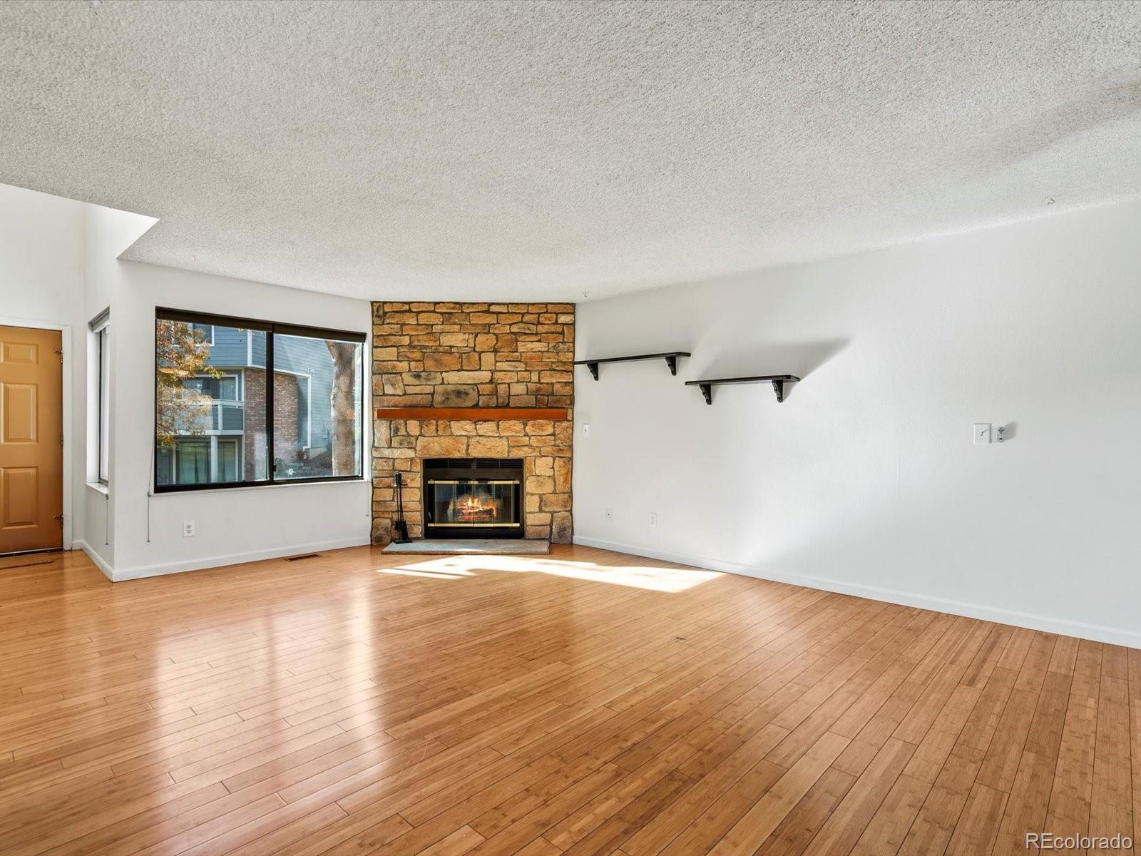 MLS Image #5 for 8783 w cornell avenue,lakewood, Colorado