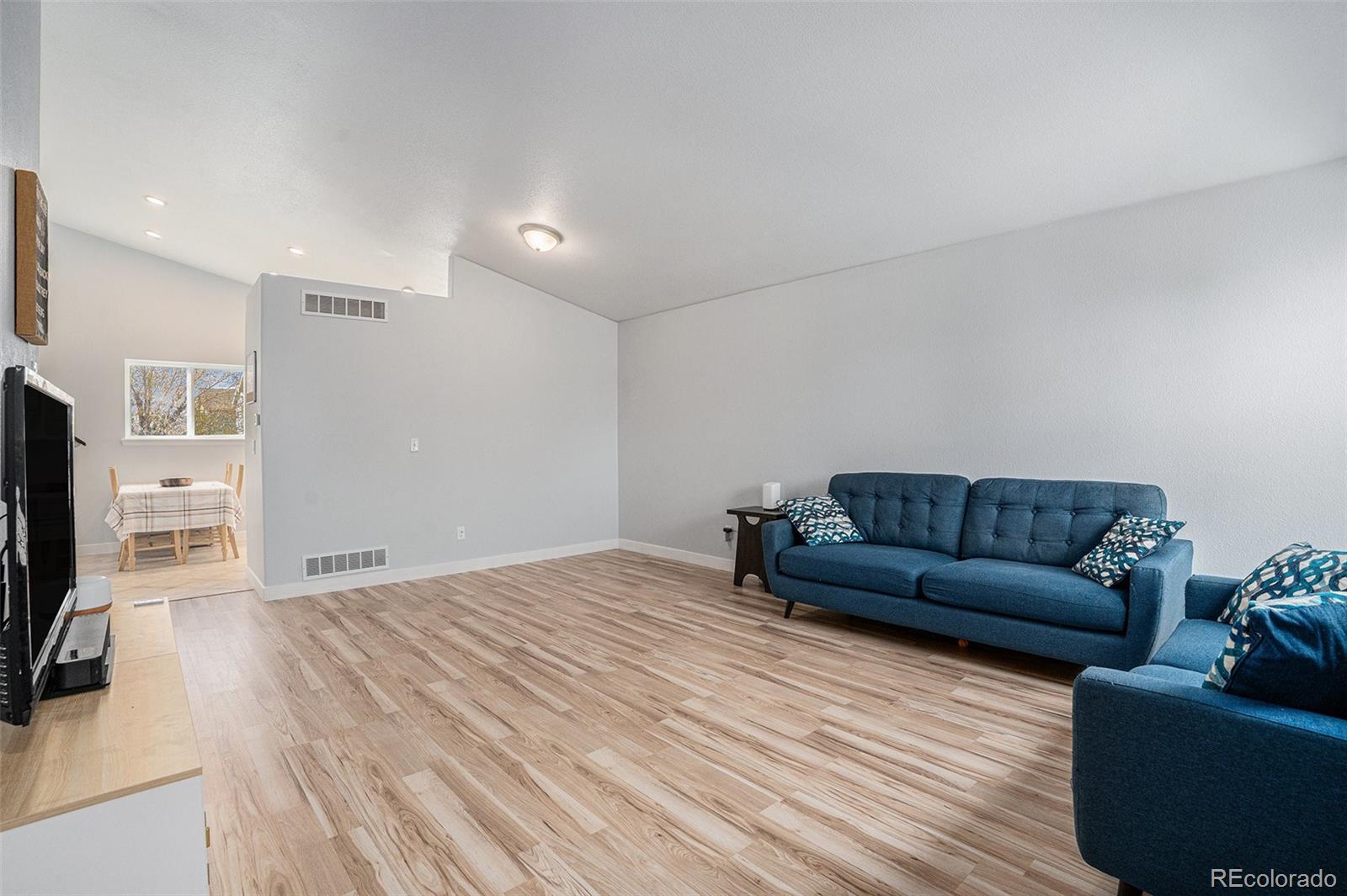 MLS Image #4 for 1085  mockingbird street,brighton, Colorado