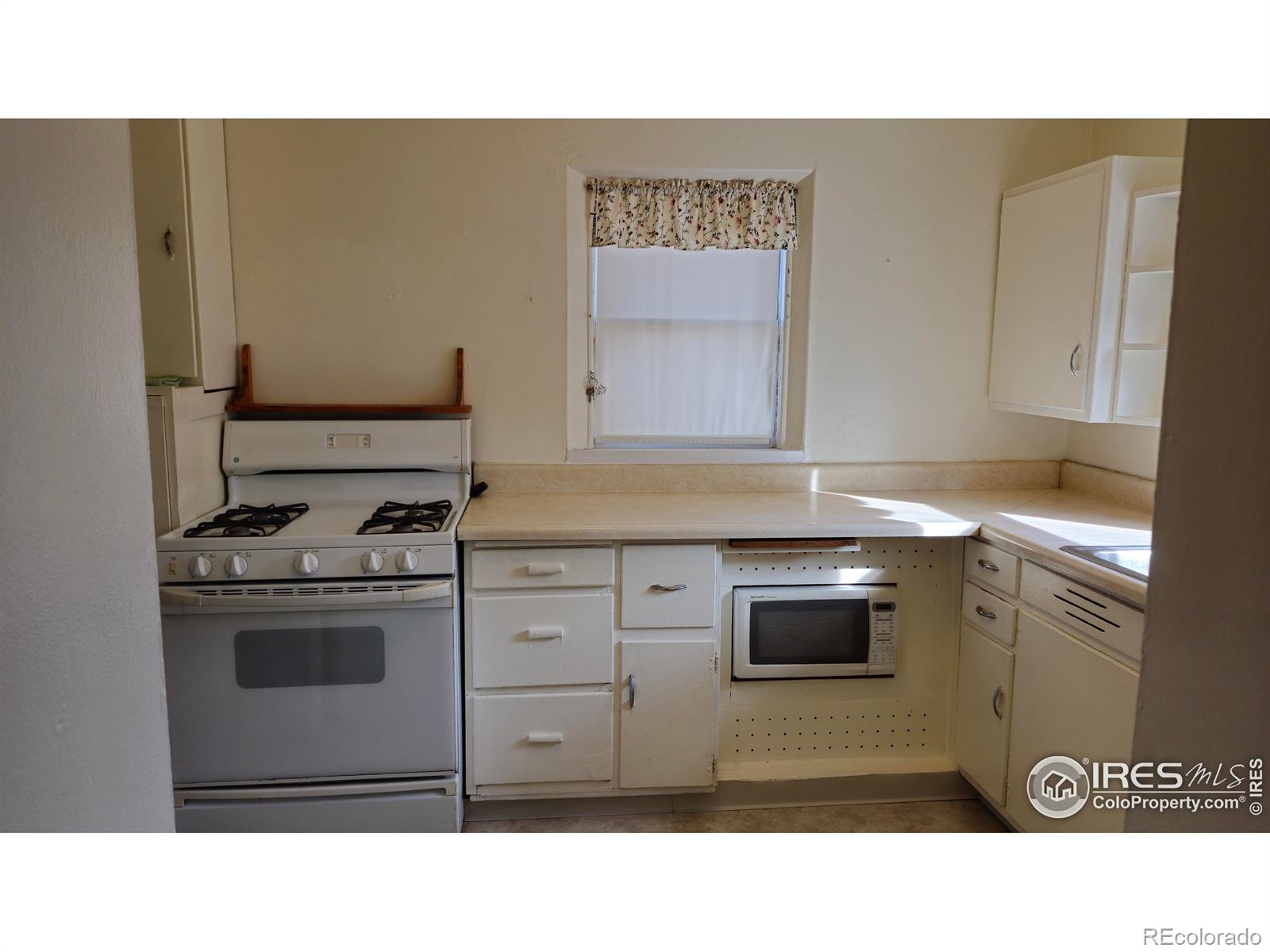 MLS Image #4 for 160 e 3rd street,cheyenne wells, Colorado