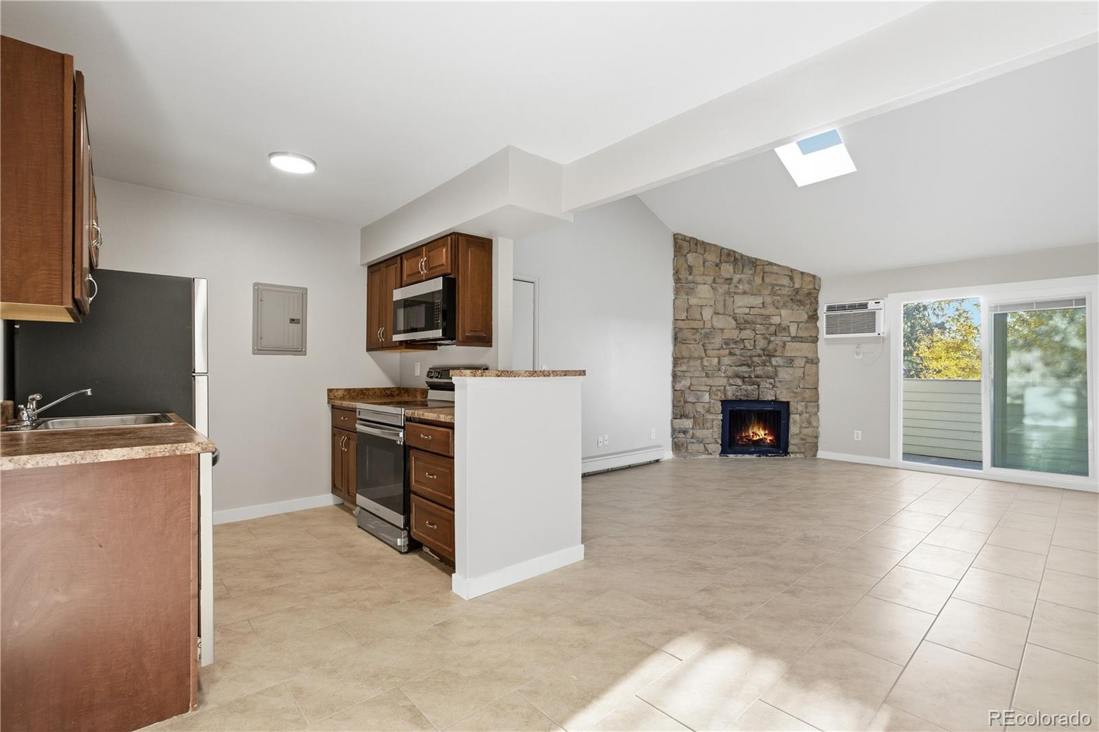 MLS Image #9 for 10150 e virginia avenue 13-203,denver, Colorado