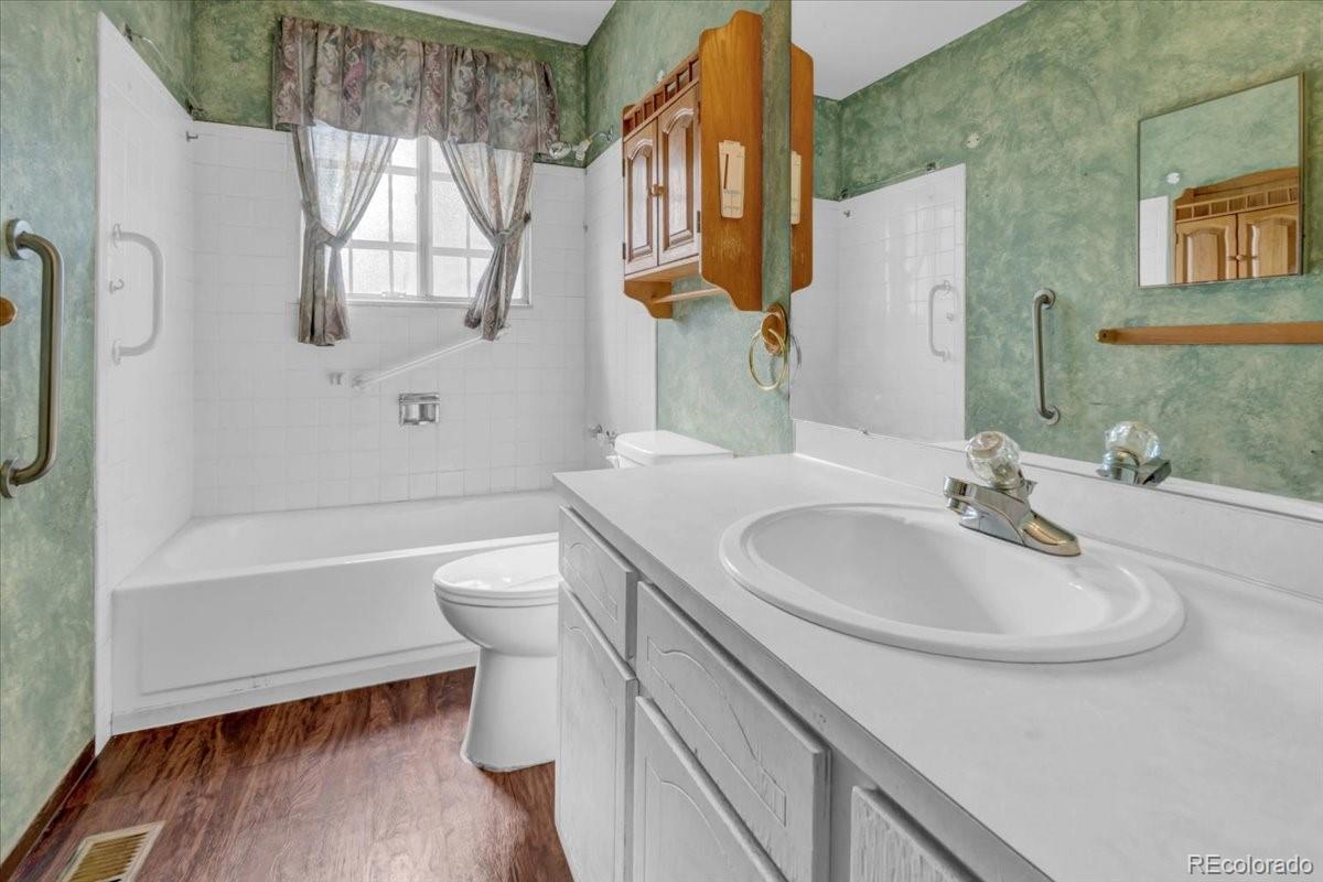 MLS Image #6 for 15052  pensacola place,denver, Colorado