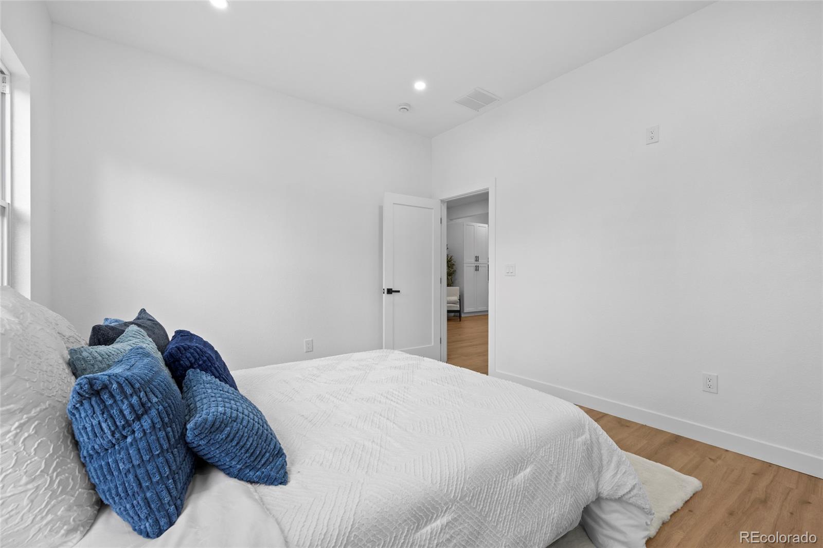 MLS Image #24 for 3740 w 1st avenue,denver, Colorado