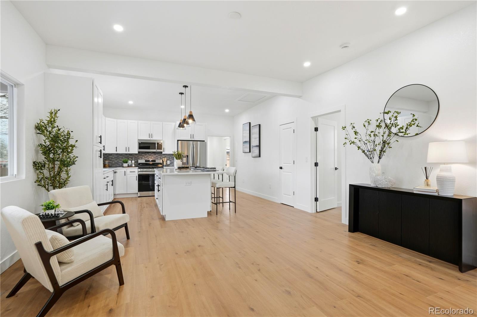 MLS Image #6 for 3740 w 1st avenue,denver, Colorado