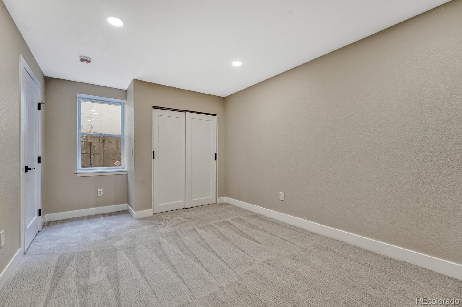 MLS Image #35 for 522  columbine street,denver, Colorado
