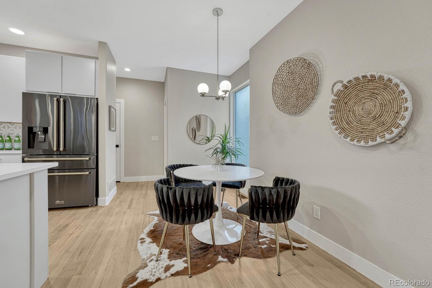 MLS Image #9 for 522  columbine street,denver, Colorado