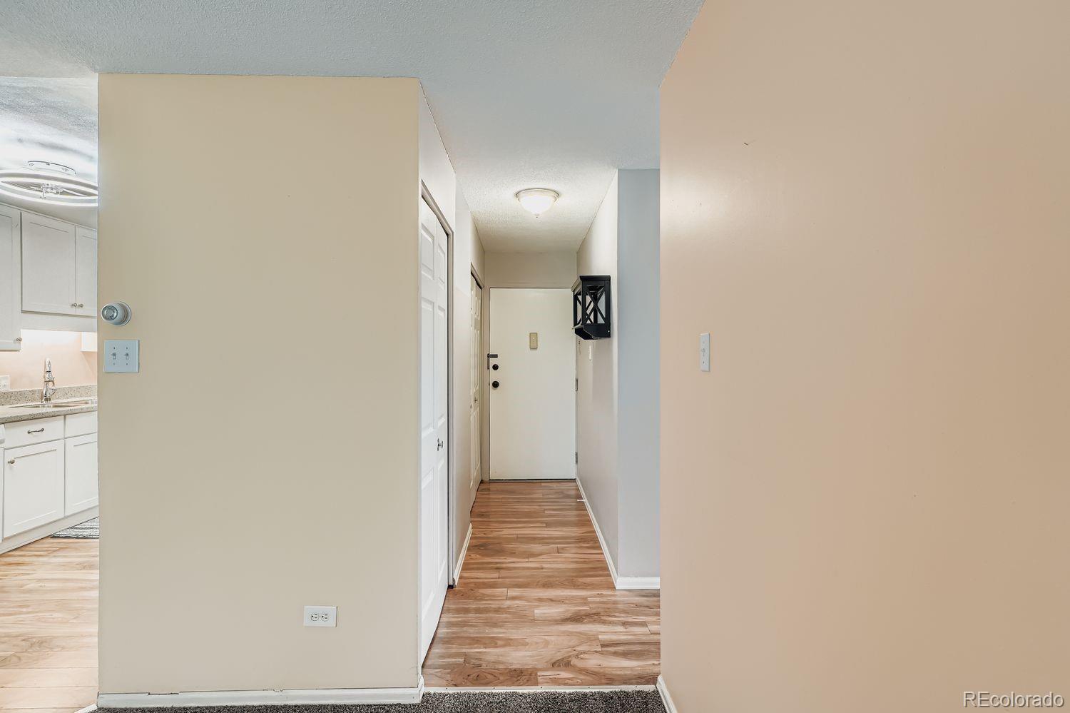 MLS Image #1 for 645 s alton way 12a,denver, Colorado