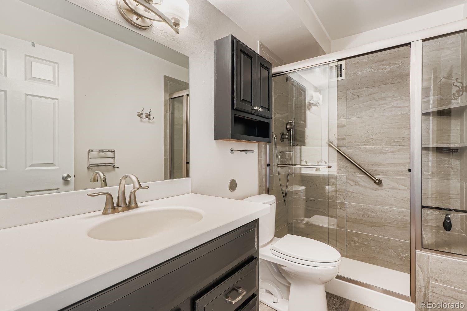 MLS Image #15 for 645 s alton way 12a,denver, Colorado