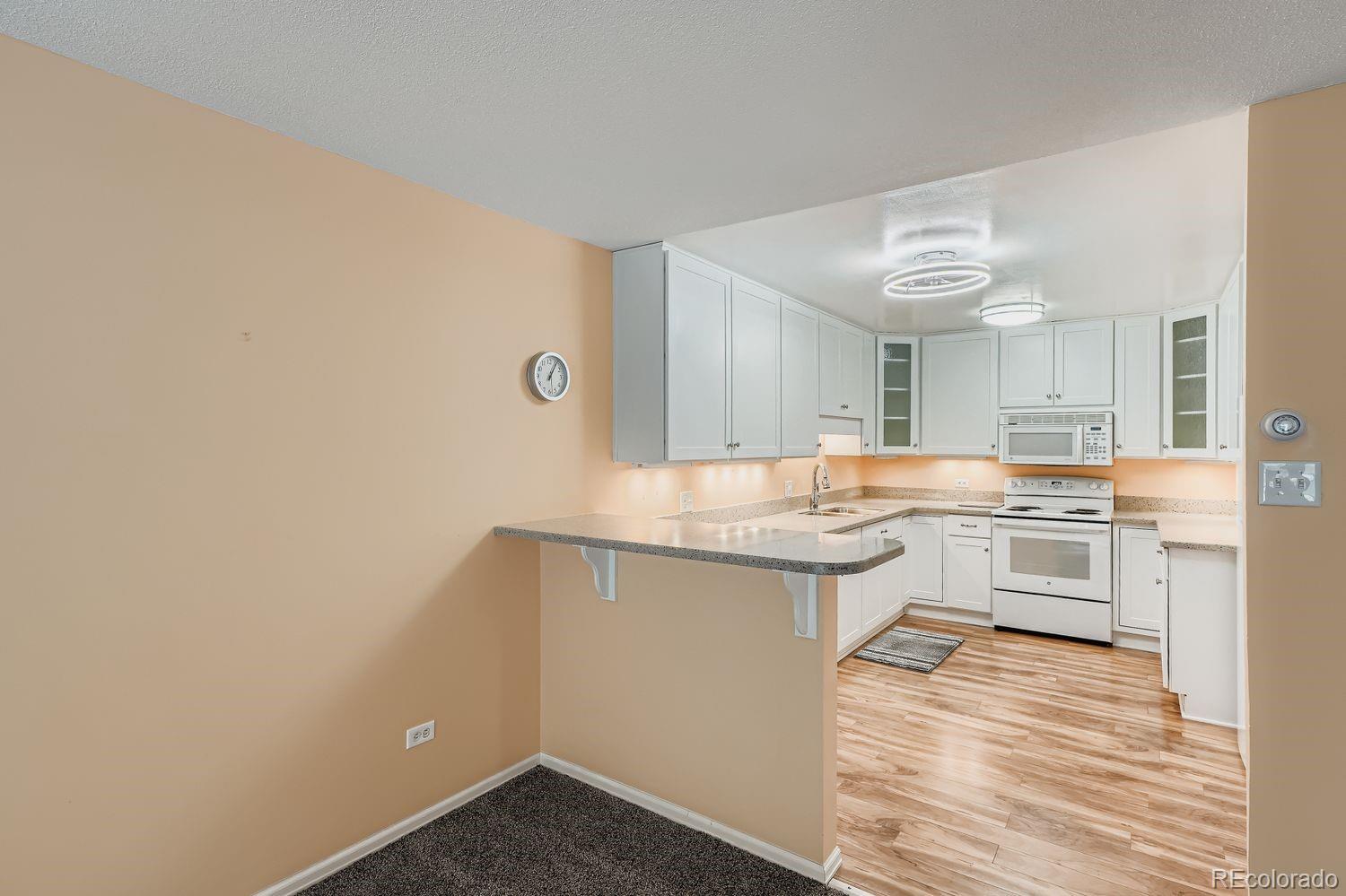 MLS Image #6 for 645 s alton way 12a,denver, Colorado