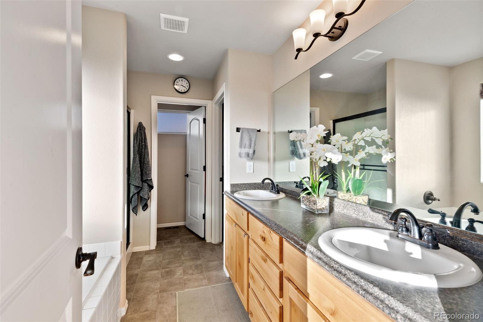MLS Image #10 for 2076  peach blossom drive,windsor, Colorado