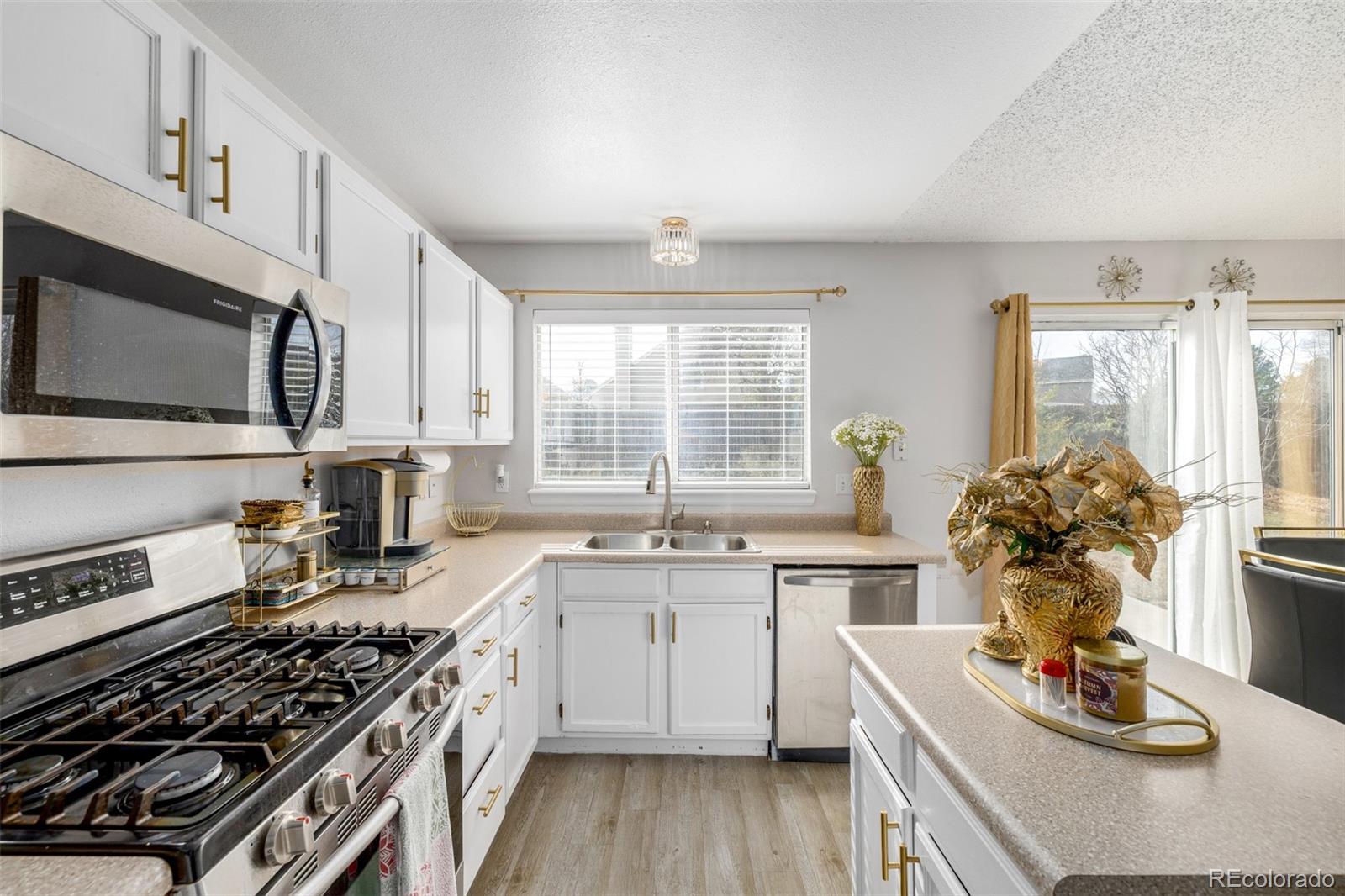 MLS Image #18 for 2884 s salida court,aurora, Colorado