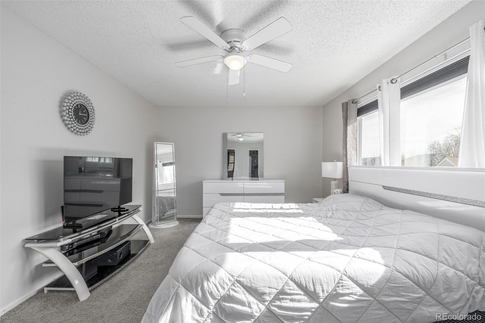 MLS Image #26 for 2884 s salida court,aurora, Colorado