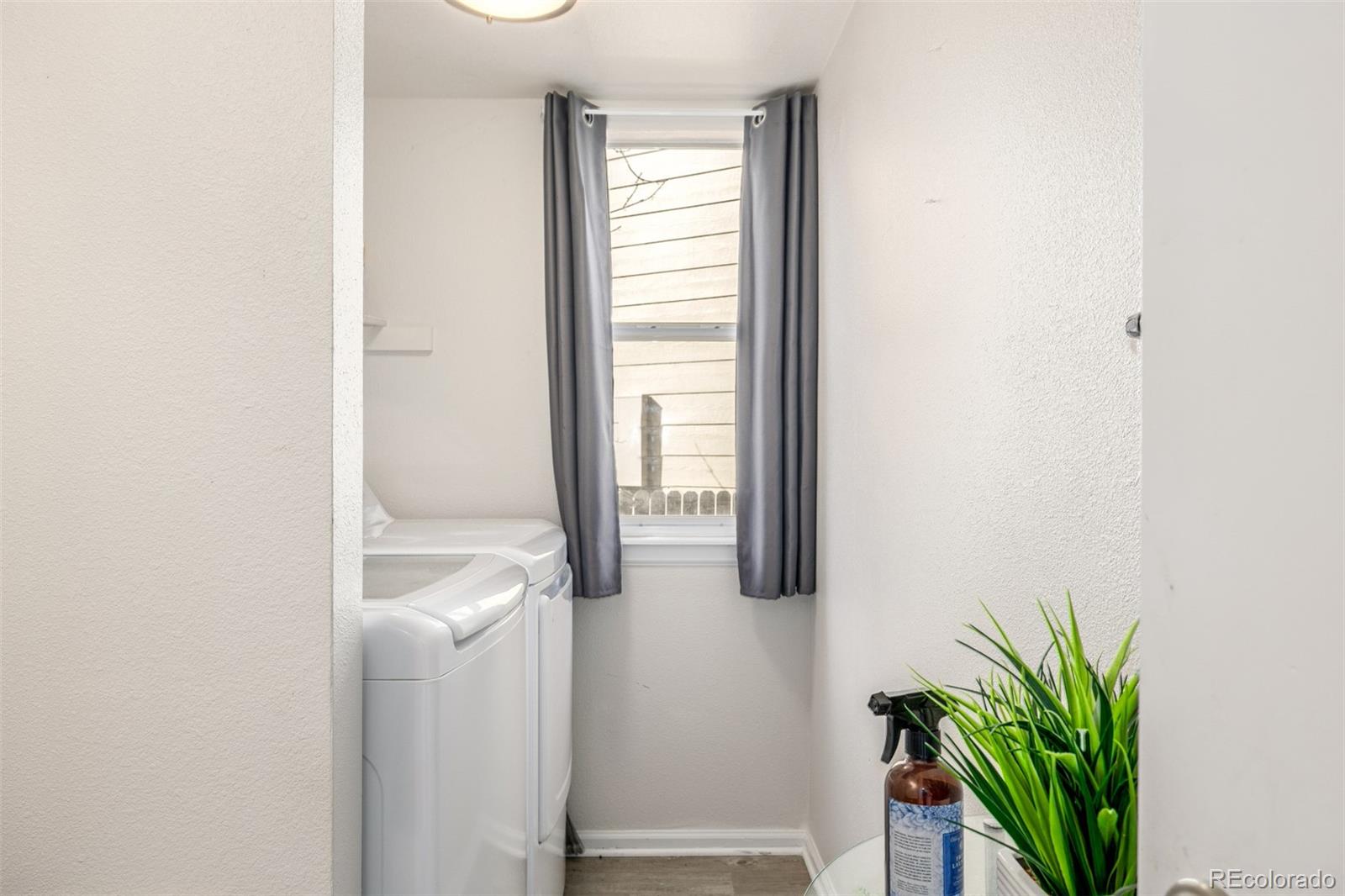 MLS Image #41 for 2884 s salida court,aurora, Colorado