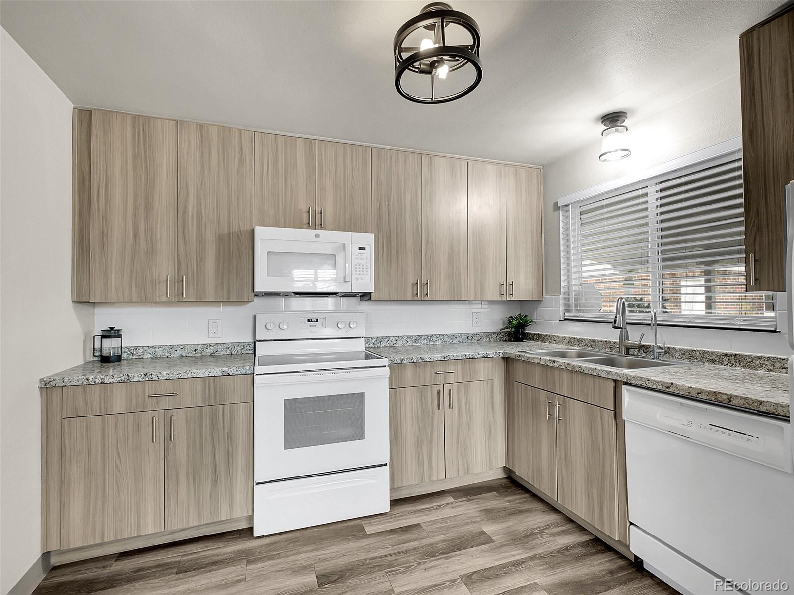 MLS Image #8 for 1536  benton street,lakewood, Colorado