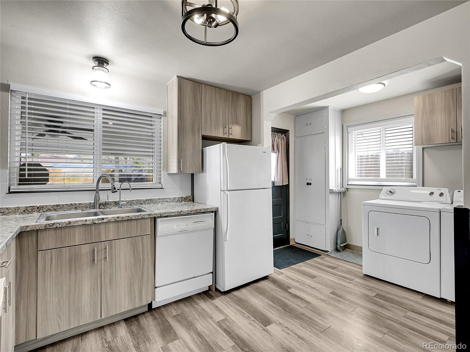 MLS Image #9 for 1536  benton street,lakewood, Colorado
