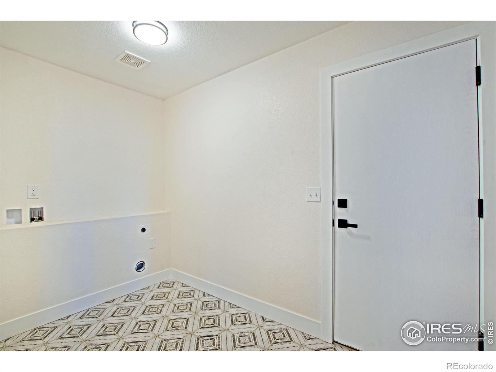 MLS Image #44 for 5136  sawgrass court,fort collins, Colorado