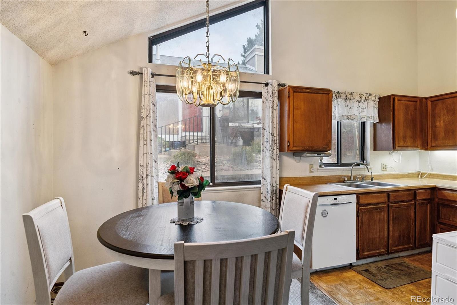 MLS Image #6 for 3815 s genoa circle,aurora, Colorado