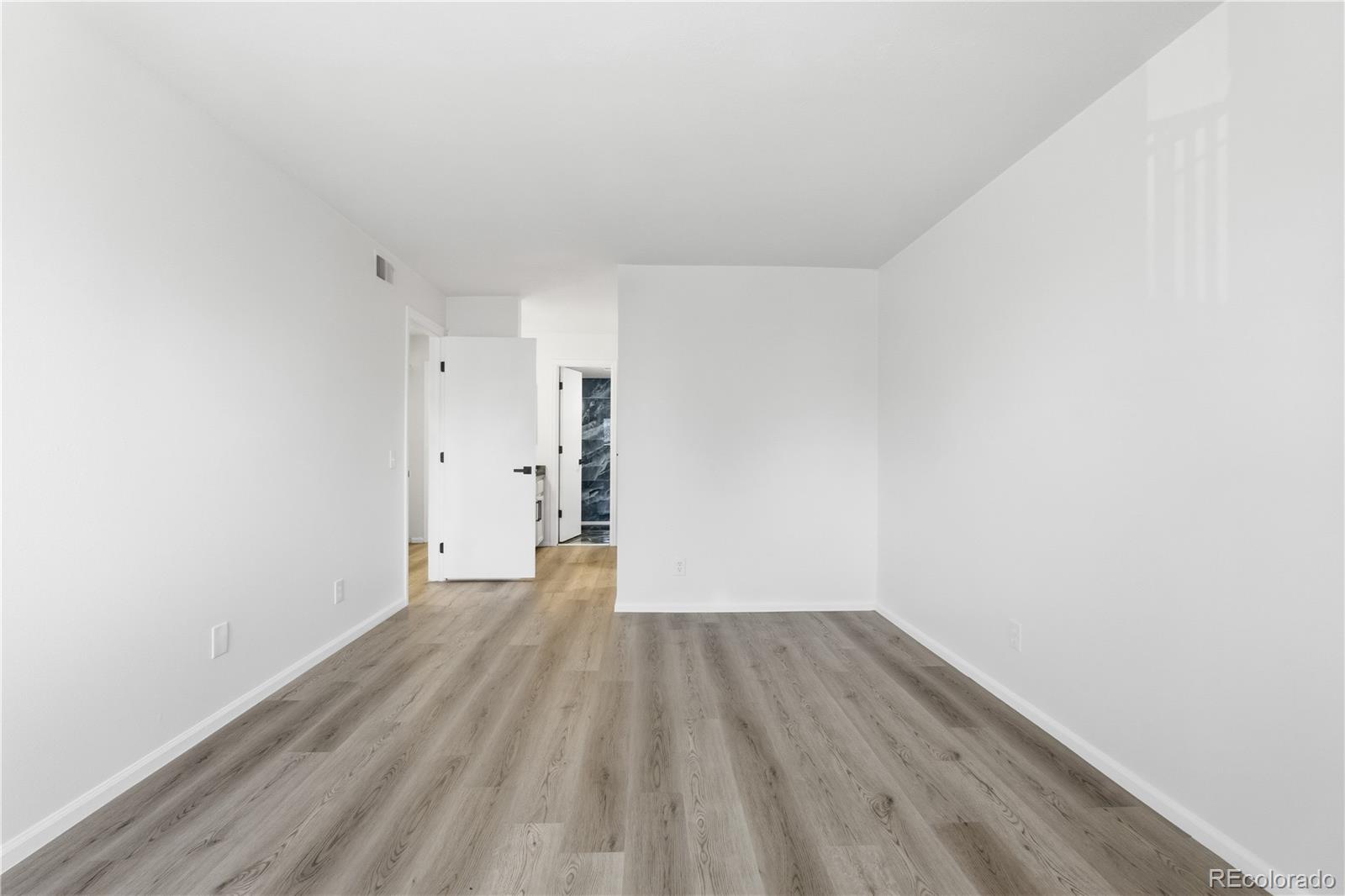 MLS Image #10 for 481 s kalispell way 306,aurora, Colorado