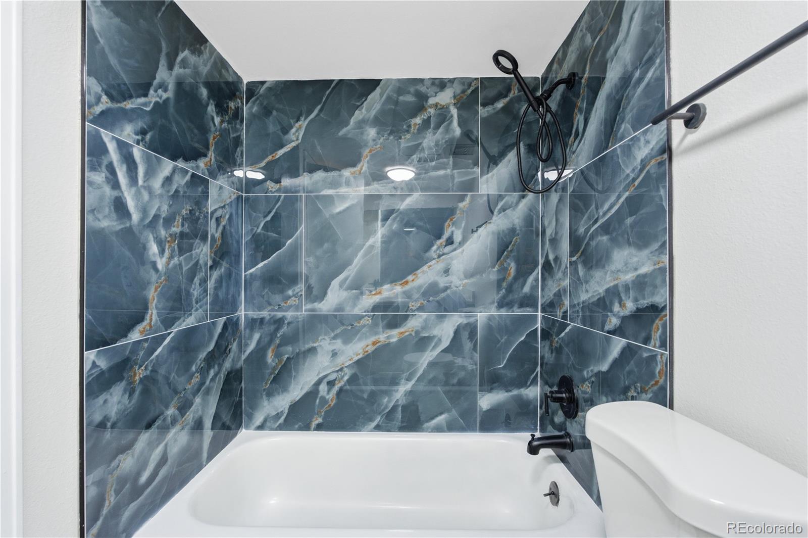 MLS Image #18 for 481 s kalispell way 306,aurora, Colorado