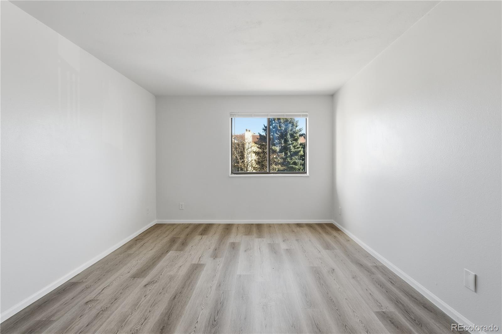 MLS Image #9 for 481 s kalispell way 306,aurora, Colorado