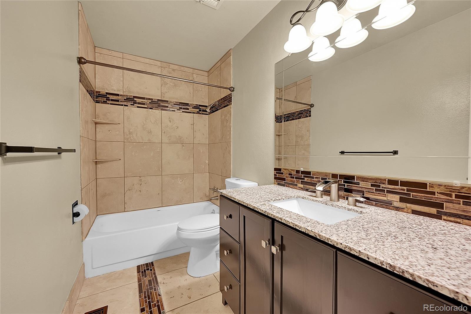 MLS Image #12 for 3352 s holland way,lakewood, Colorado