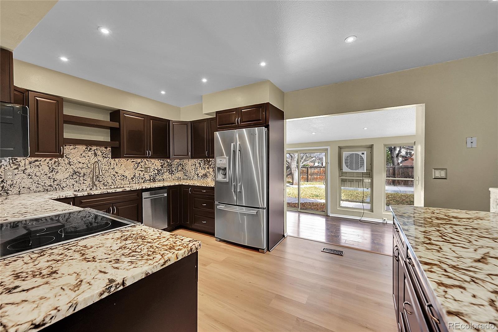 MLS Image #6 for 3352 s holland way,lakewood, Colorado