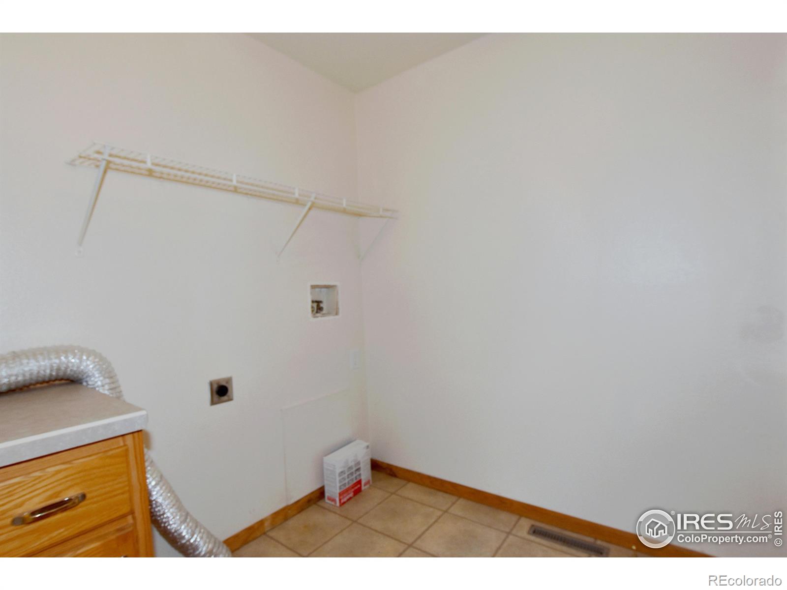 MLS Image #20 for 584 s school house drive,milliken, Colorado