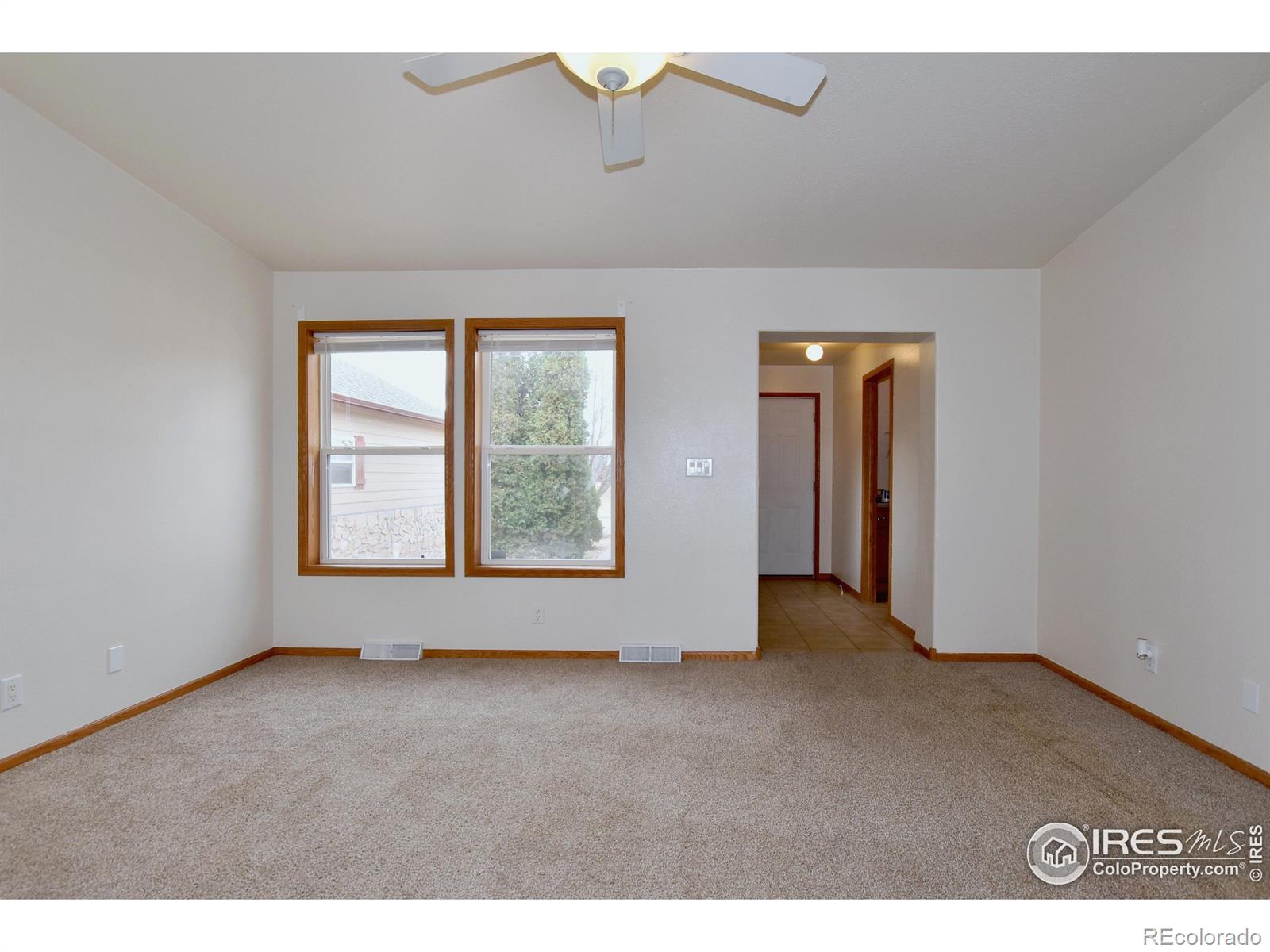 MLS Image #5 for 584 s school house drive,milliken, Colorado
