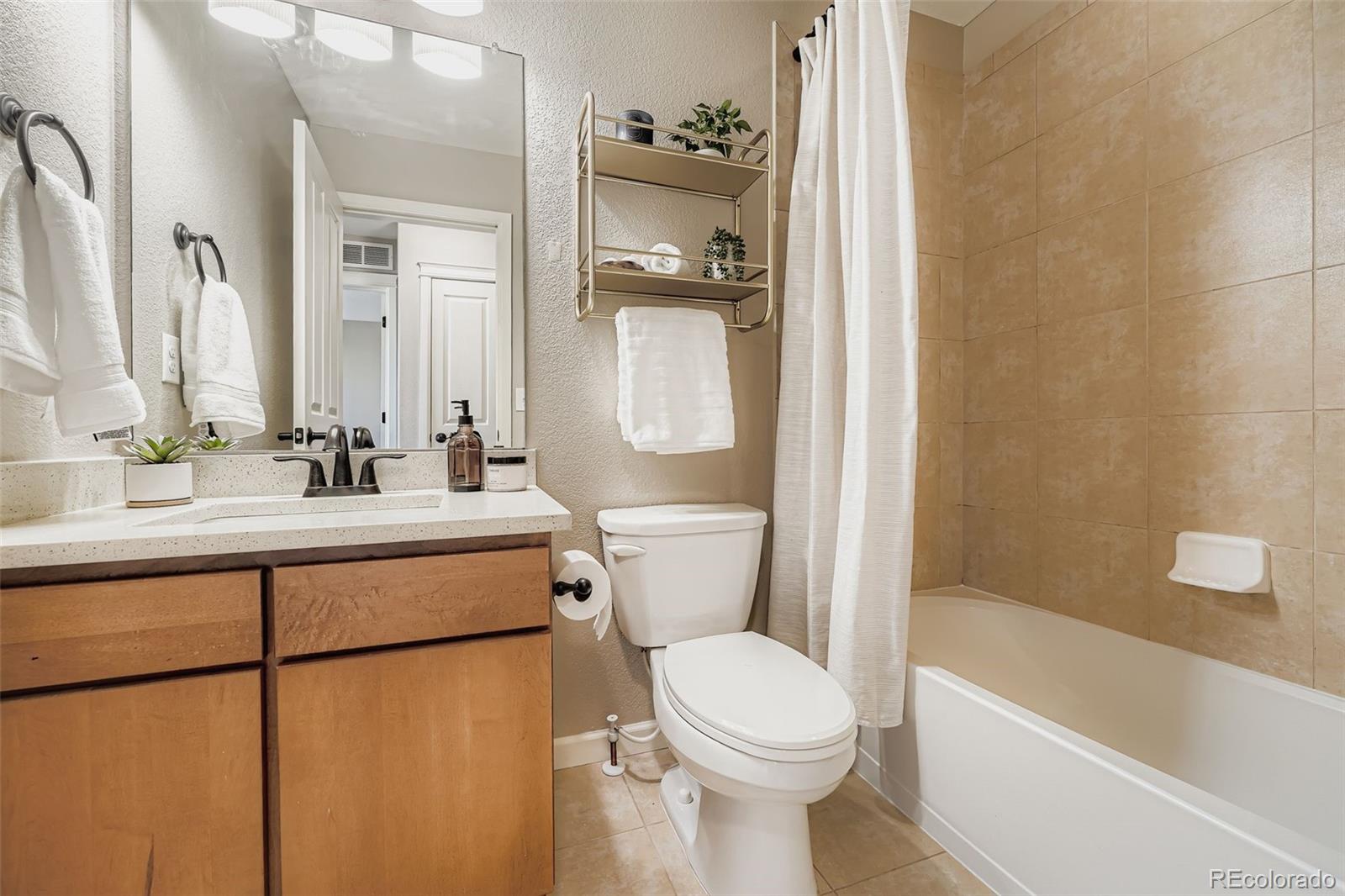 MLS Image #17 for 900  elmhurst drive b,highlands ranch, Colorado