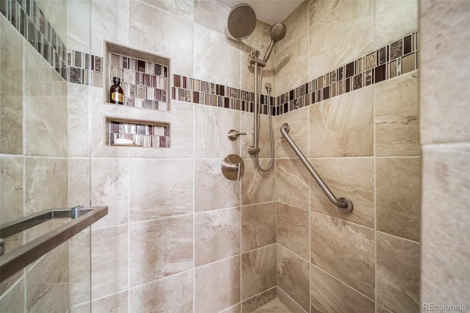 MLS Image #20 for 2544 s lafayette street,denver, Colorado