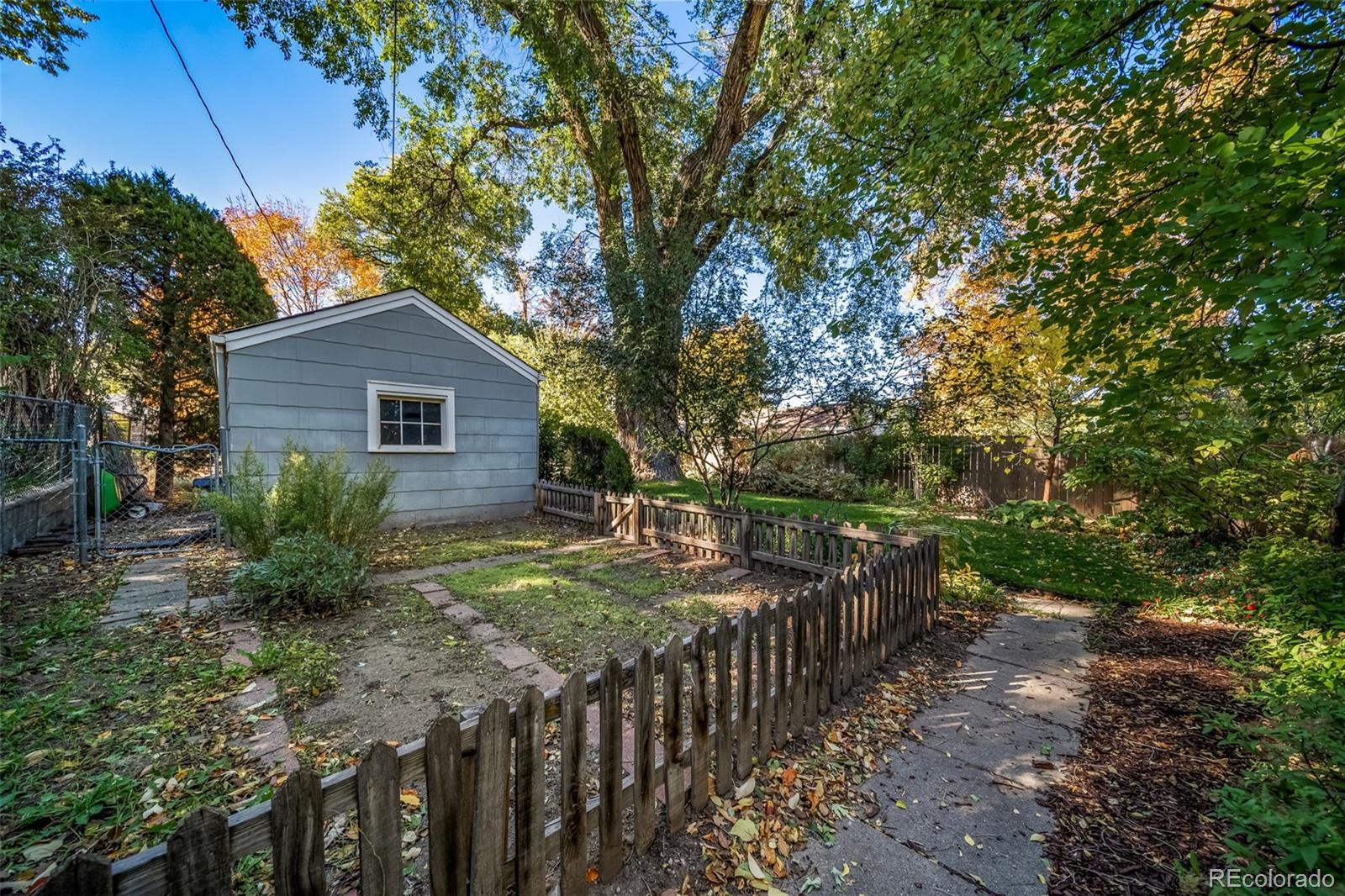 MLS Image #31 for 2544 s lafayette street,denver, Colorado
