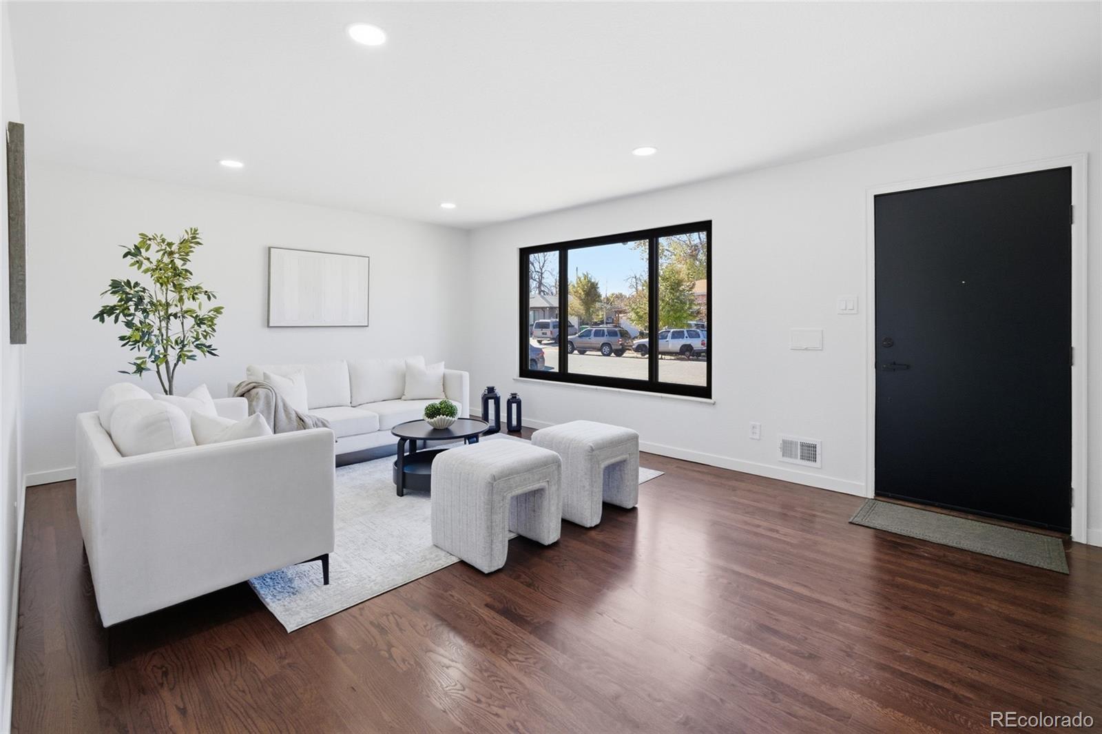 MLS Image #4 for 3188  abilene street,aurora, Colorado