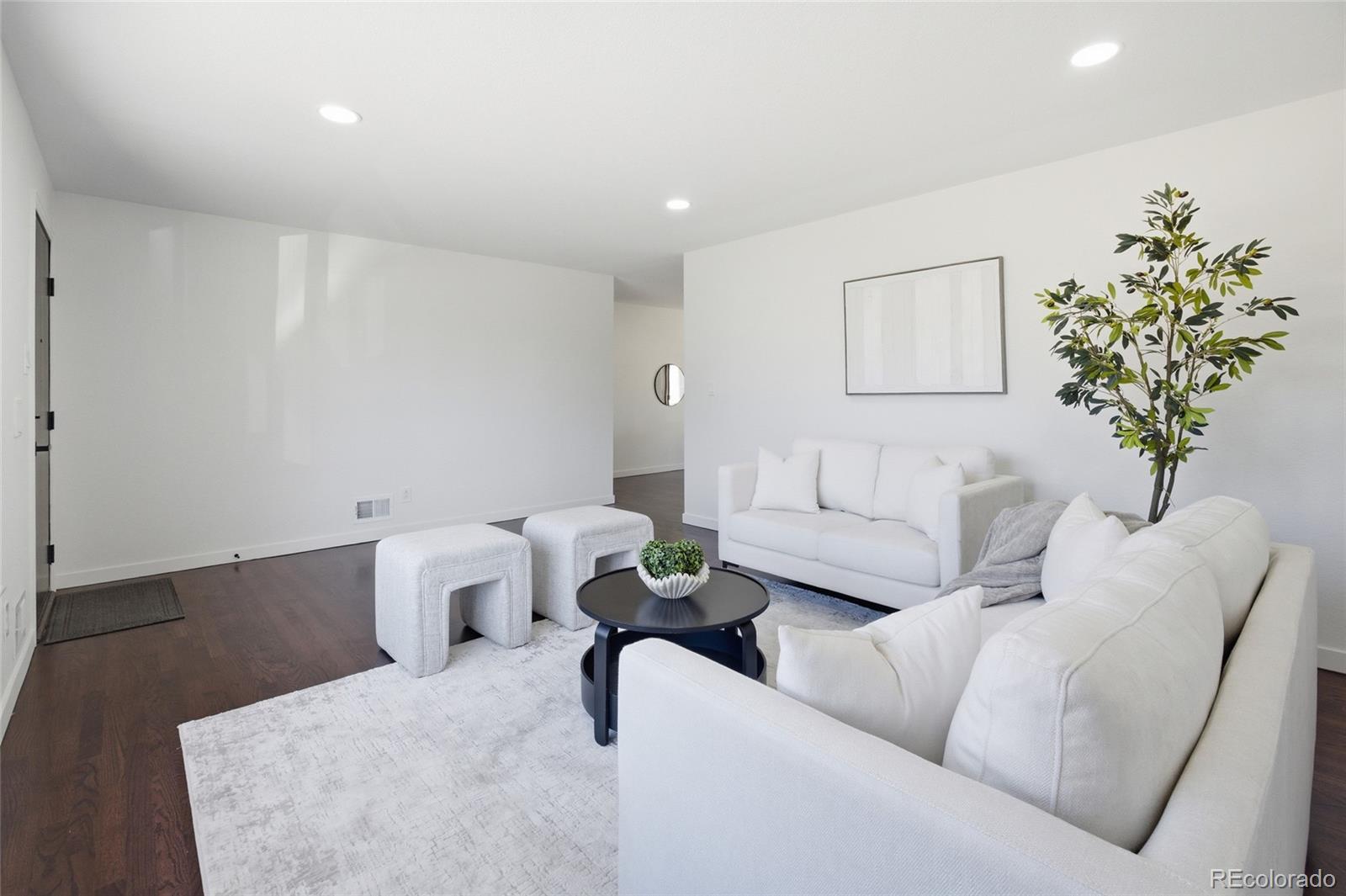 MLS Image #6 for 3188  abilene street,aurora, Colorado
