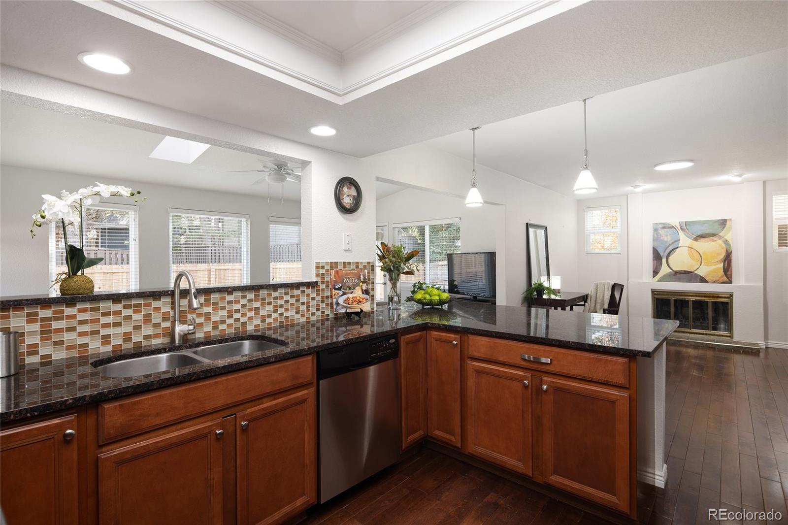MLS Image #3 for 6433 s florence way,englewood, Colorado